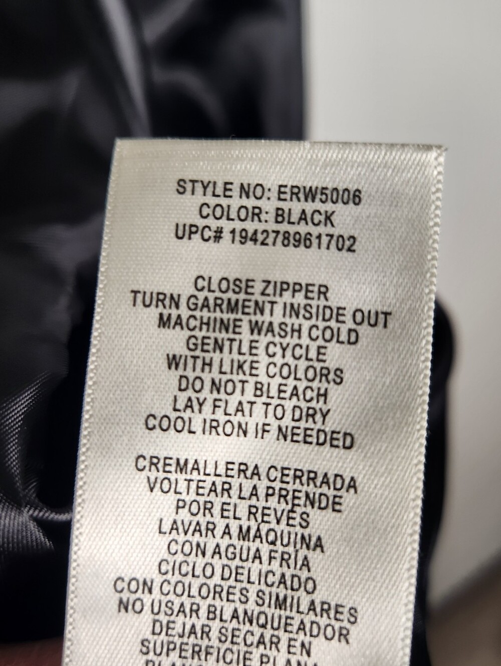 NWOT Edited By Remi Bader Women's Black Satin Bomber Jacket Size 2X #748 - Picture 12 of 12